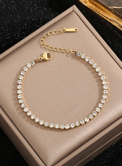 Diamond style tennis bracelet with rhinestones (golden). 316L anti tarnish stainless steel Bracelets