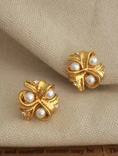 Gold Plated Stainless Steel Fresh Water Pearl Earring with Stones 316L anti tarnish jewellery