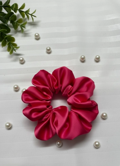 Satin Srunchie-Rani Pink 316L anti tarnish jewellery