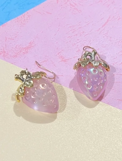 Strawberry drop earing pink 316L anti tarnish stainless steel Earrings
